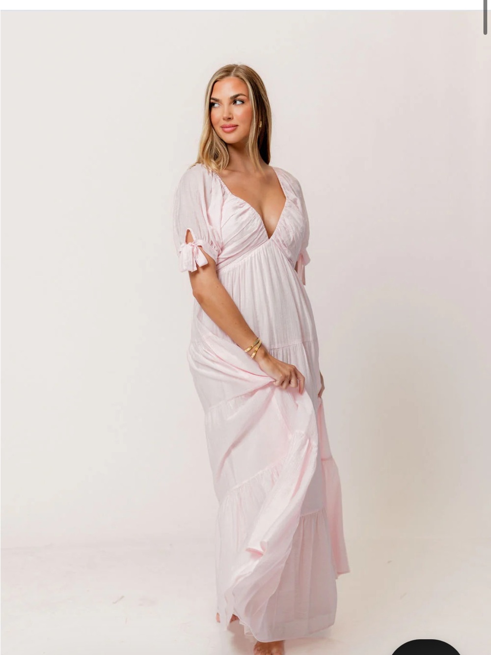 Light Pink Maxi Dress with Deep V-Neck - Picture 3 of 3